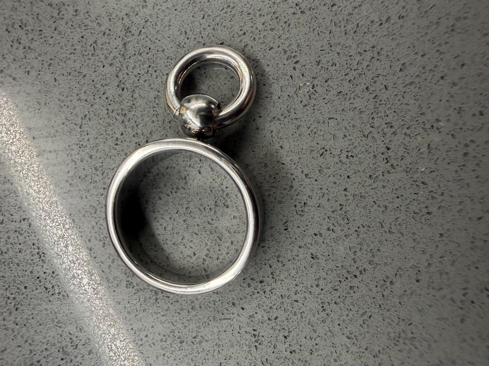 QUATTROFORT Industrial Cyber Gothic O Ring Swivel Shackle Ring Steel Band 7