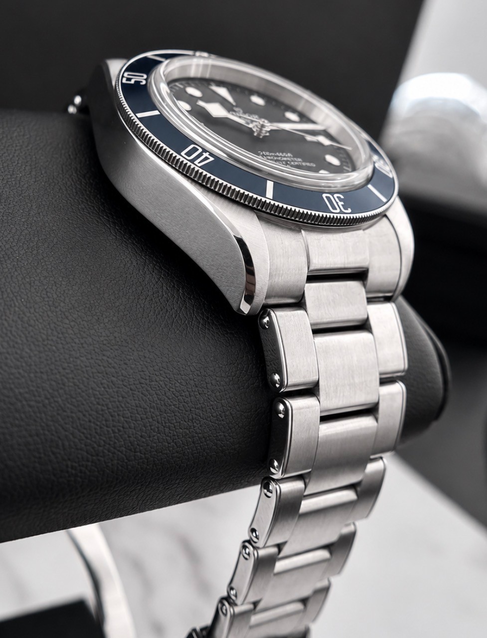 Tudor Black Bay 41mm 79230B Box & Papers