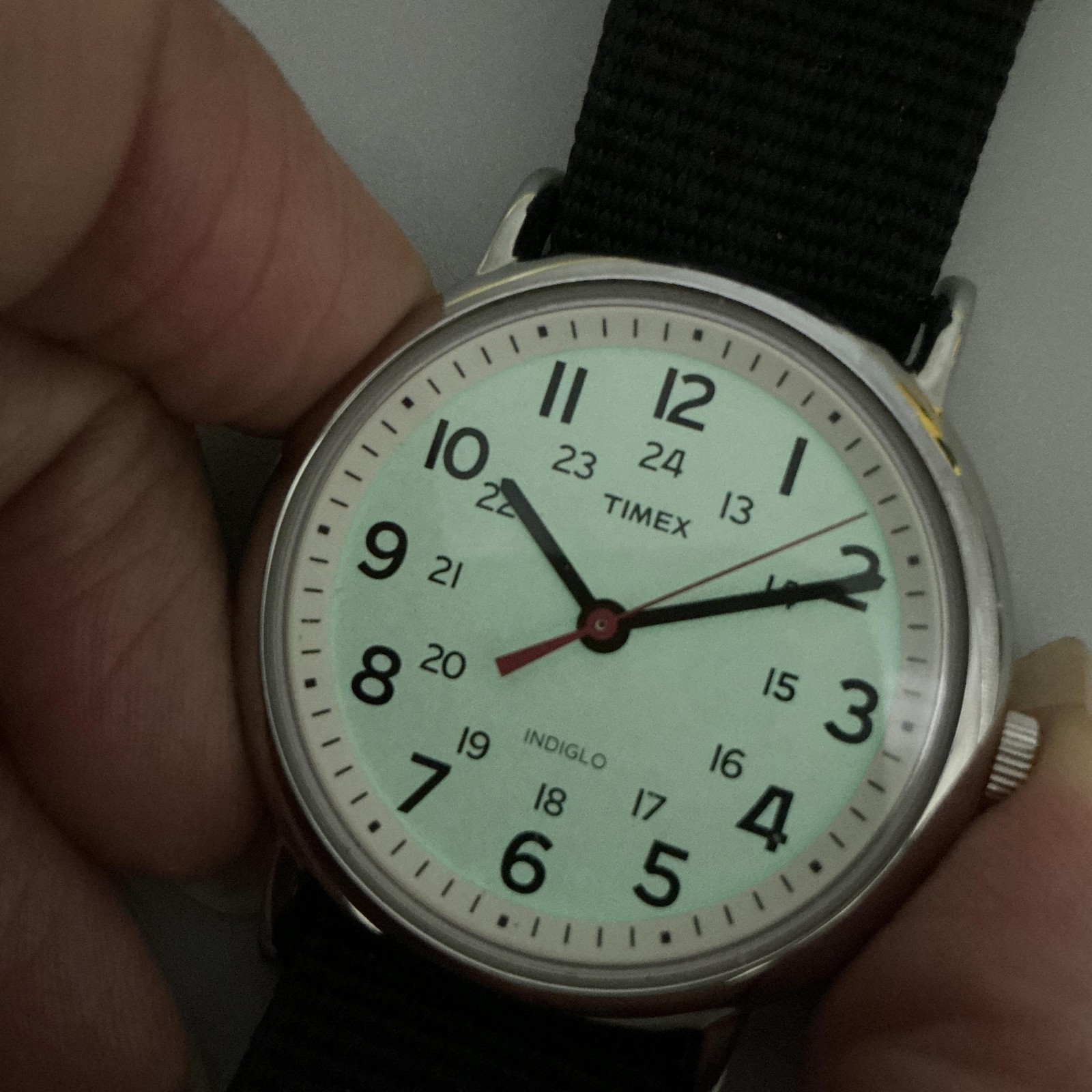 Timex Weekender Indiglo WR 30M Mens Watch 38mm Cream Dial Black Nylon Strap