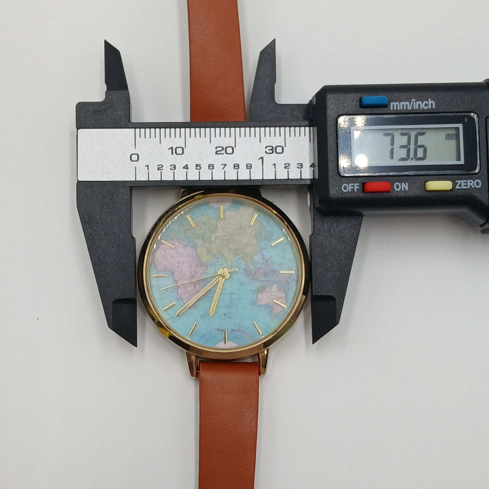 World Map Dial Watch Brown Leather 8in Strap Gold Tone Quartz Japan New Battery