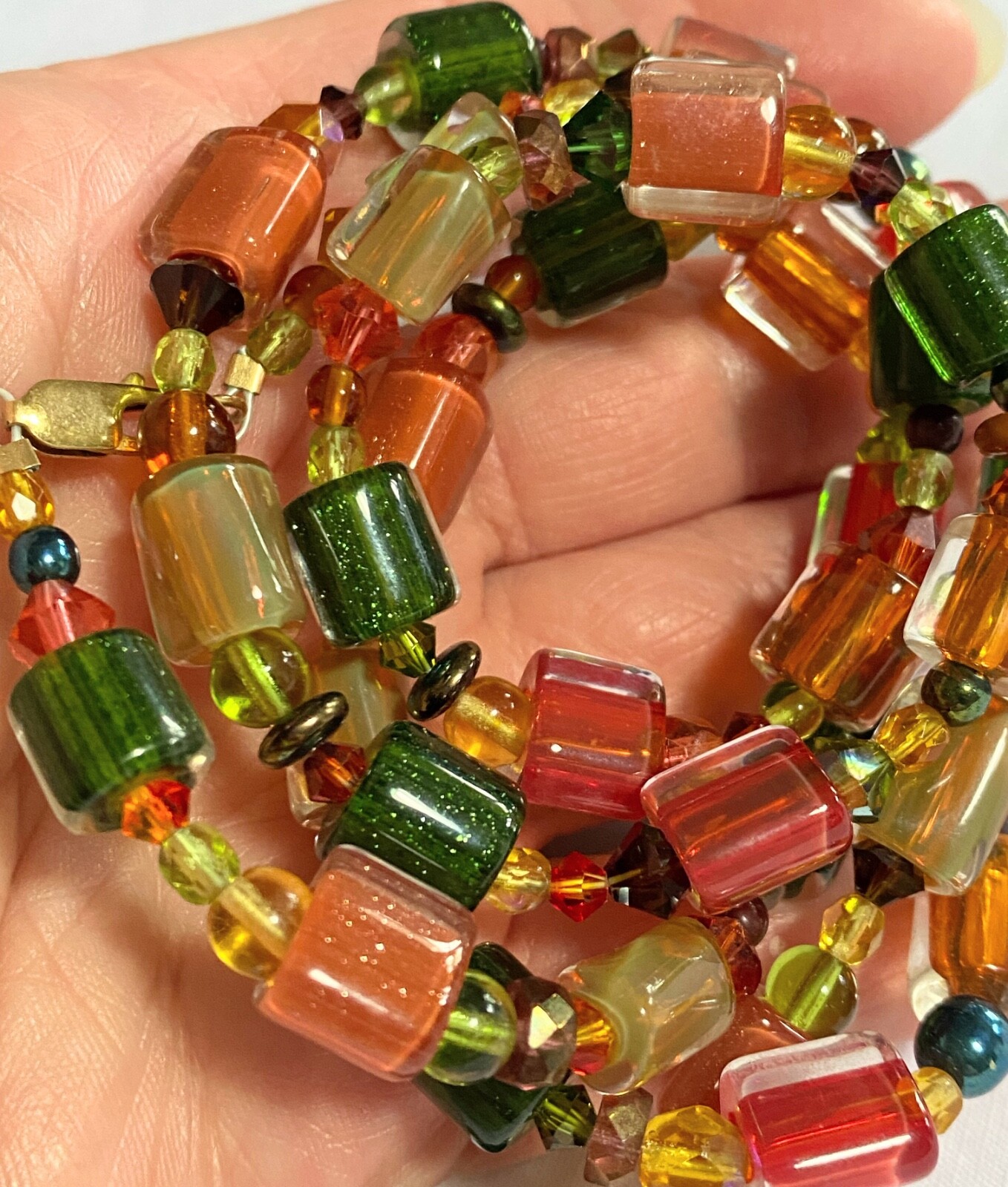 Studio Crafted LISA OAKLEY Shades of Watermelon Art Glass Bead 22” Necklace