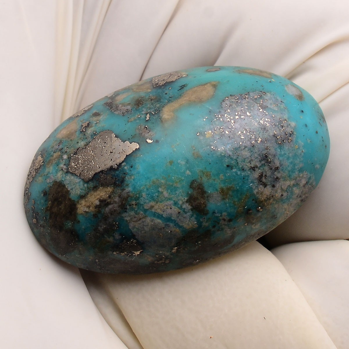 28.00 Cts Natural Persian Turquoise 26mmx16mm Oval Cabochon Untreated Gemstone