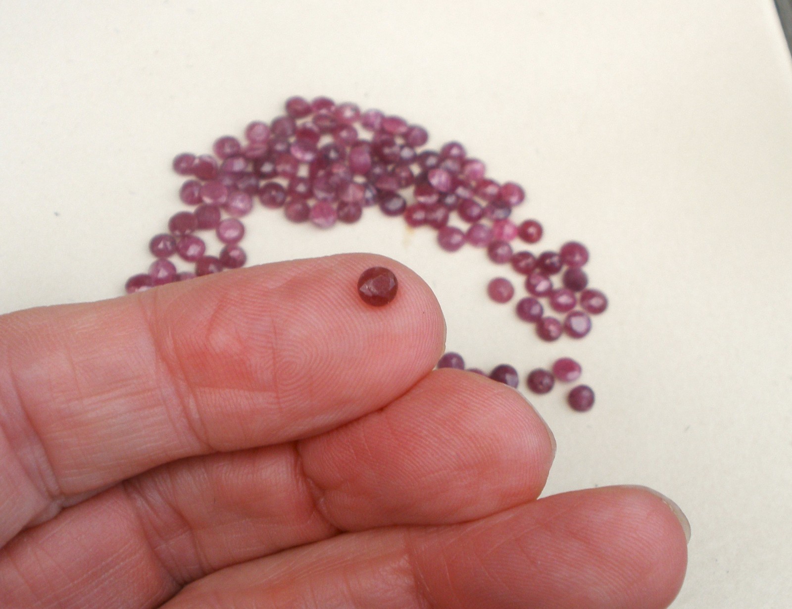 4mm Ruby Round Natural Gem for Jewelry, Crafts and Collecting