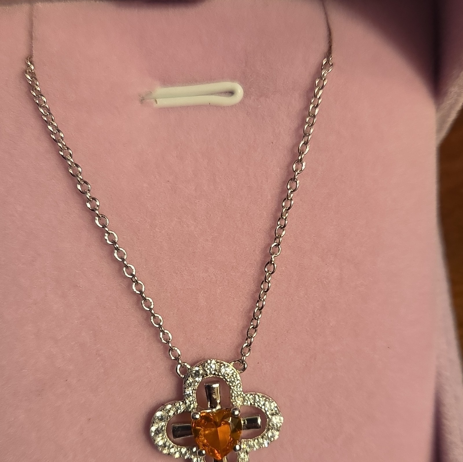 Citrine Clover Adjustable Necklace 925 Silver 17 20 inch New In Box Unused.