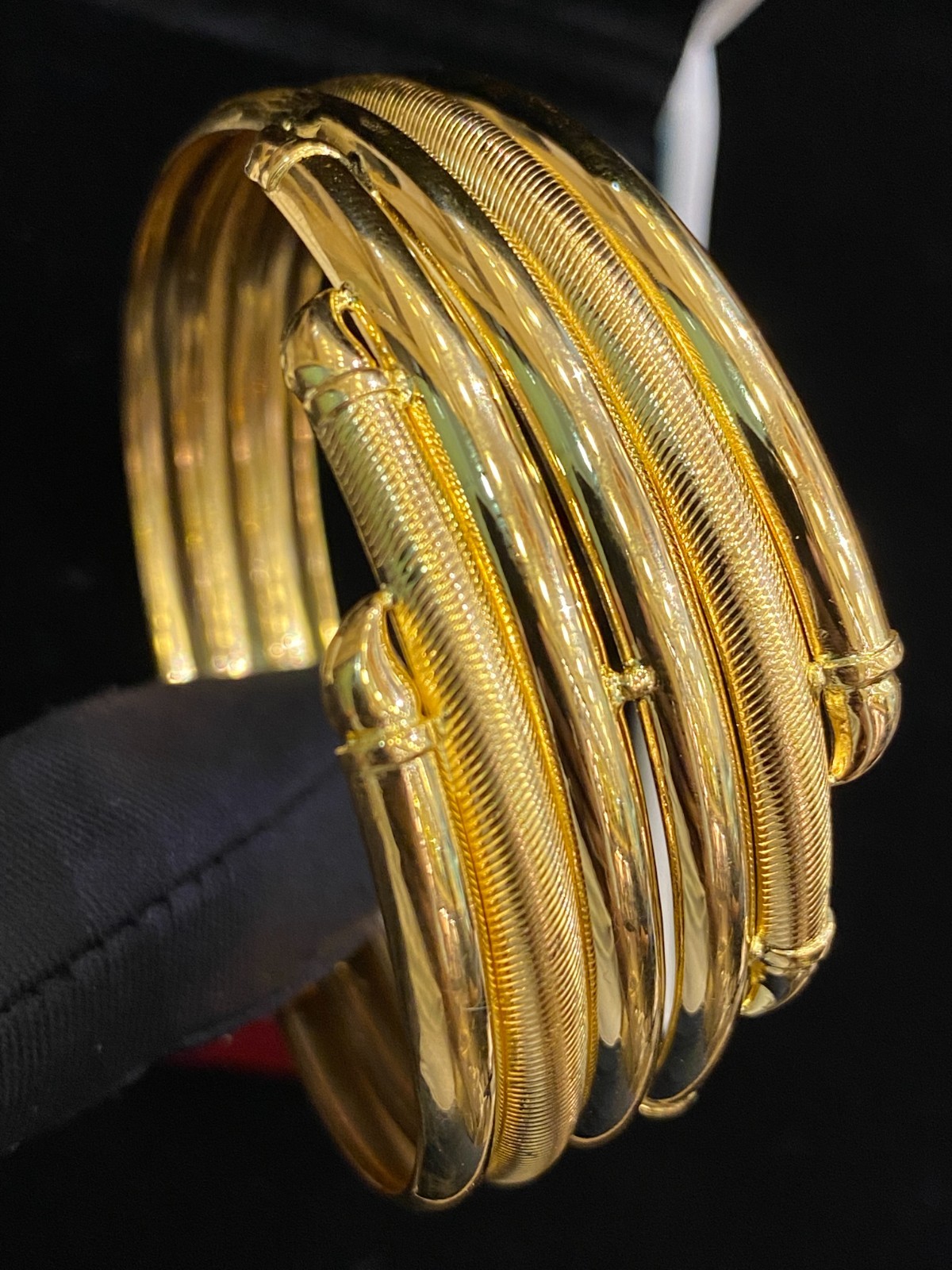 Stunning Dubai Handmade Women’s Bangle Bracelet In Certified 22Karat Yellow Gold