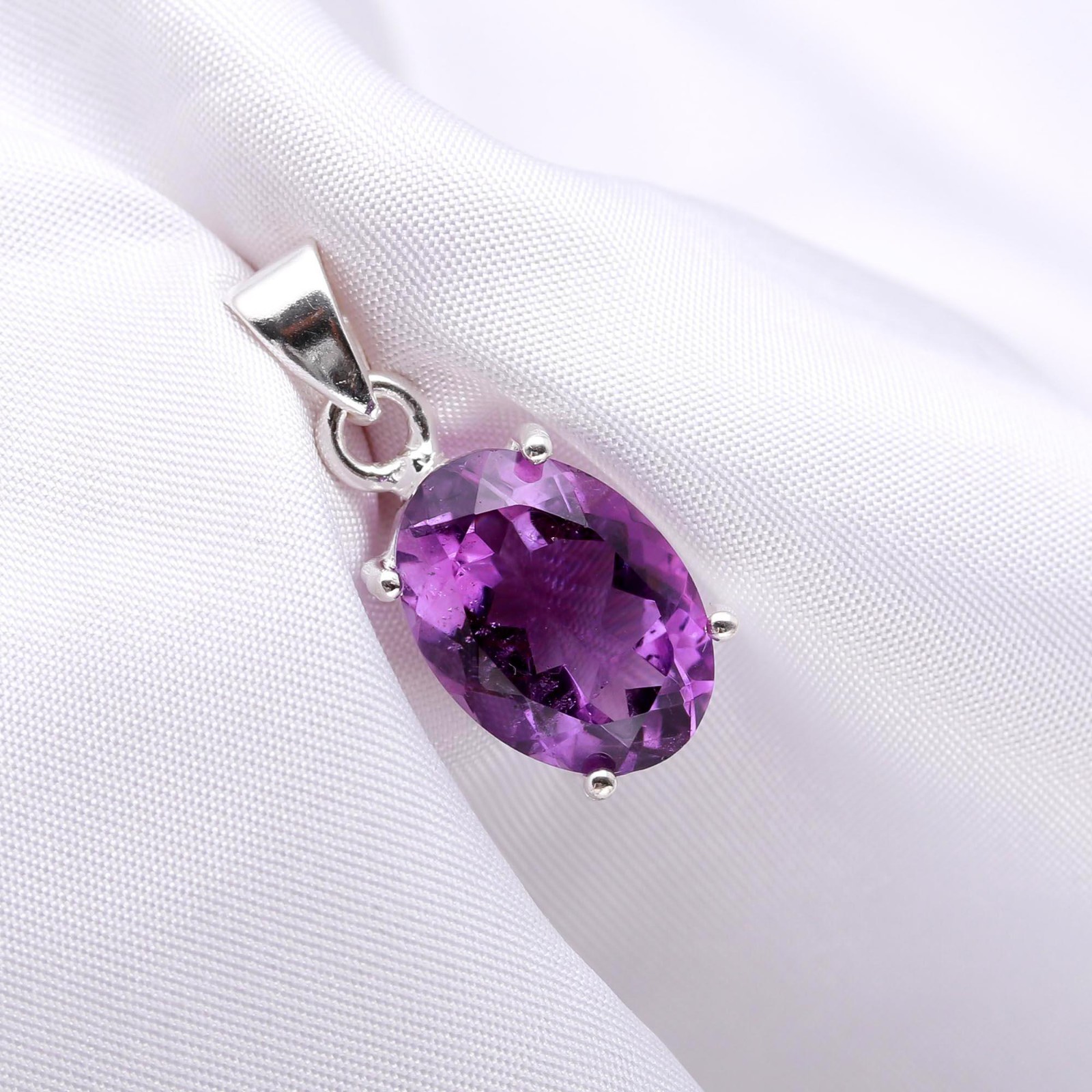Natural Purple Amethyst Oval Pendant 925 Sterling Silver Jewelry Gift For Lovers
