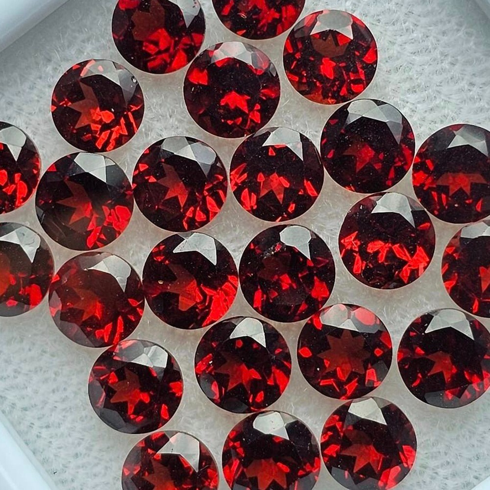Round 6mm. 5Pcs/5CT Outstanding Natural Red Mozambique Garnet Africa Loose Gem