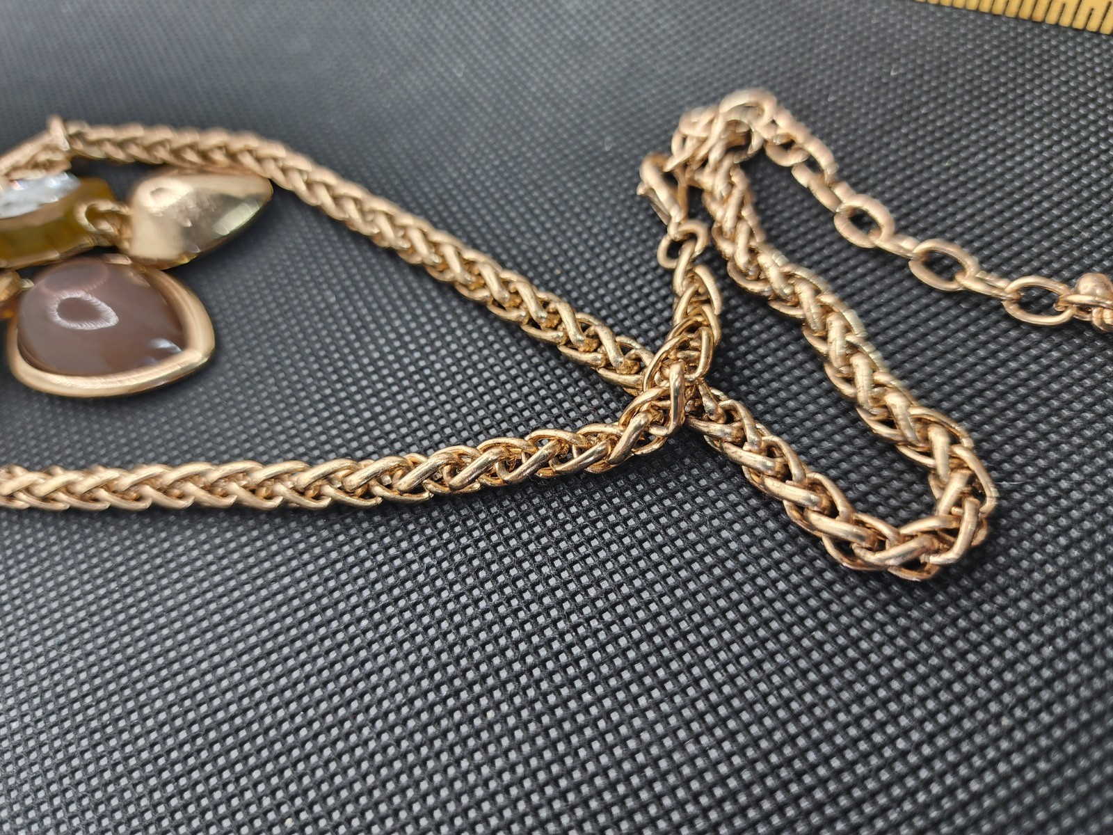 Erica Lyons Gold Rope Chain Statement Necklace Cream Champagne Resin Drop Bib