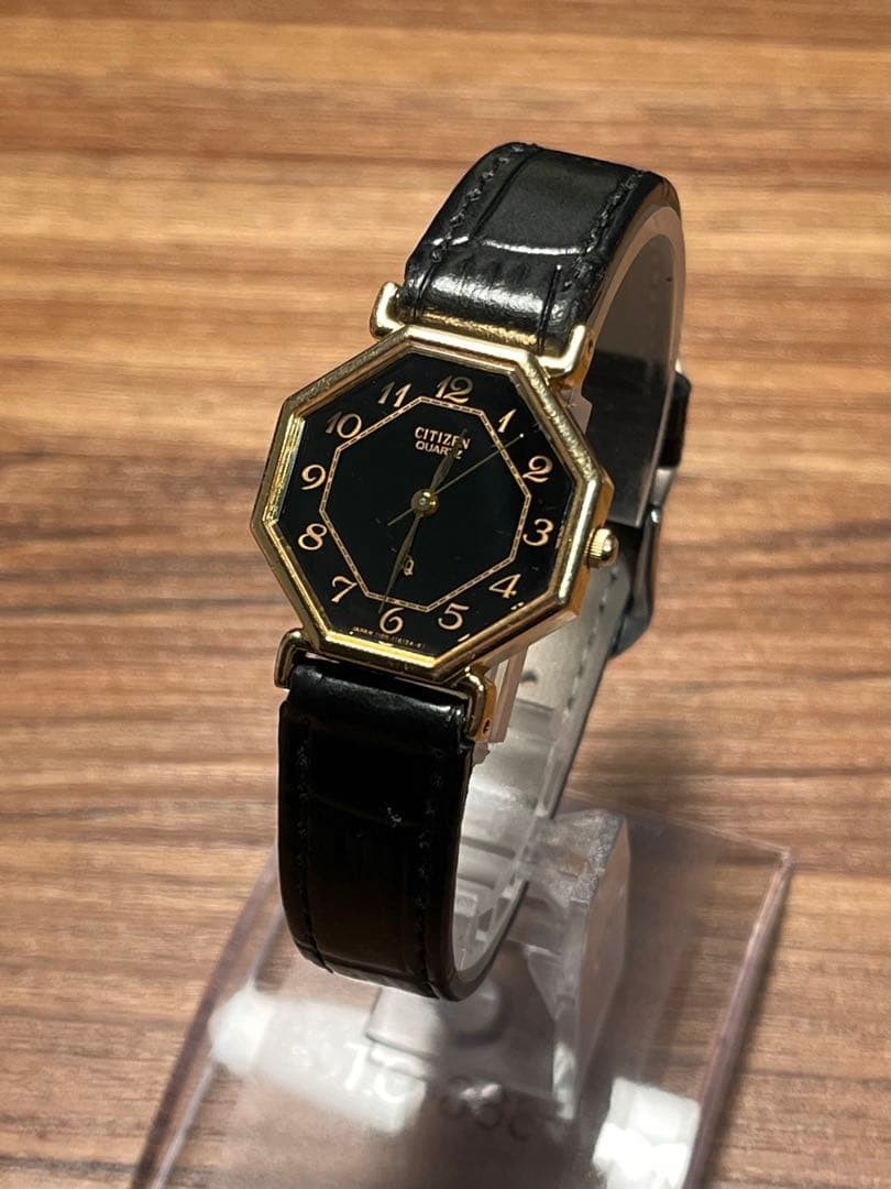 [Showa Retro] Citizen Octagon, octagonal shape, black and gold dial, working con