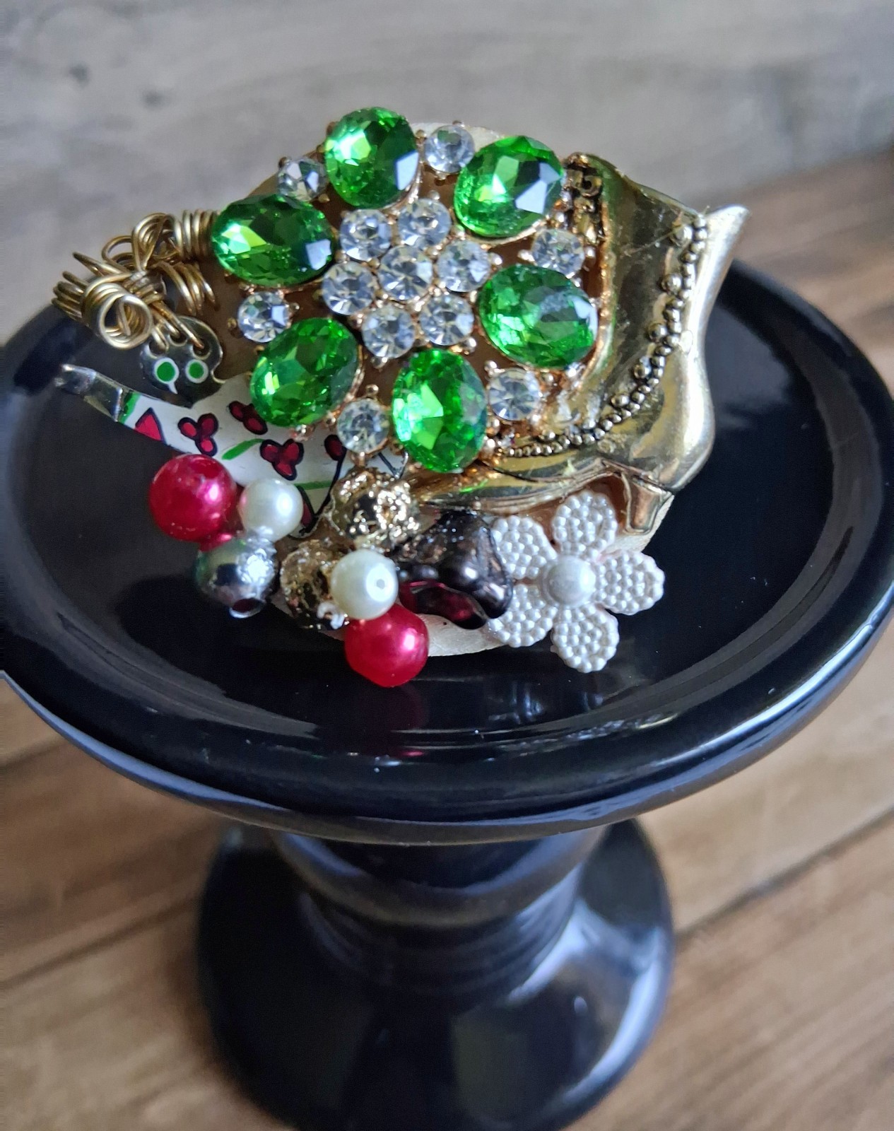Handmade Victorian Shoe Gold Green Red Charms Whimsical Fashion Art Pin Brooch