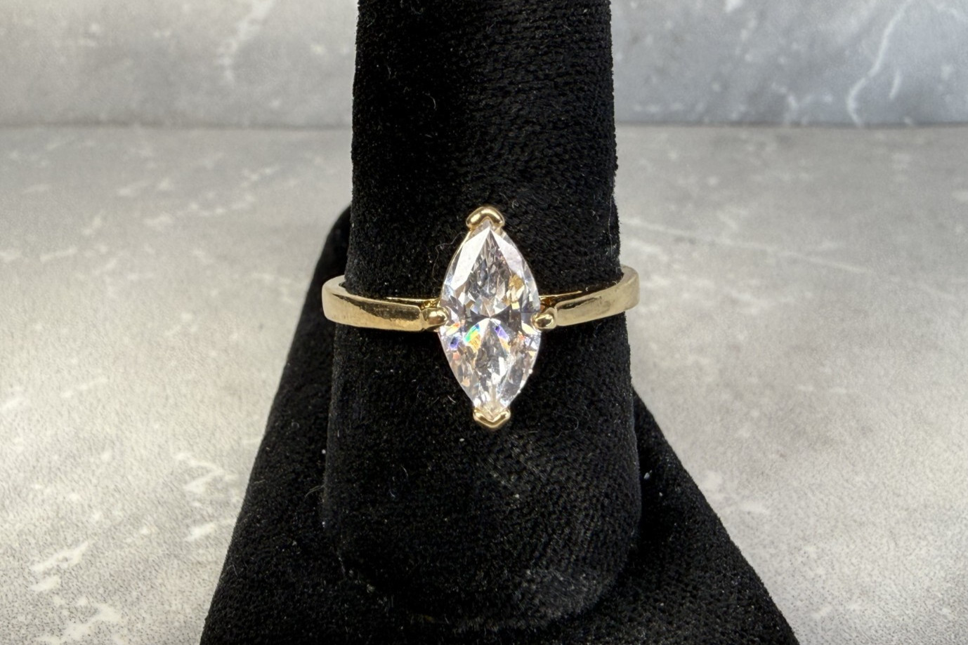 Vintage Marked KOREA Gold Tone Marquise Crystal Rhinestone Ring Size 8