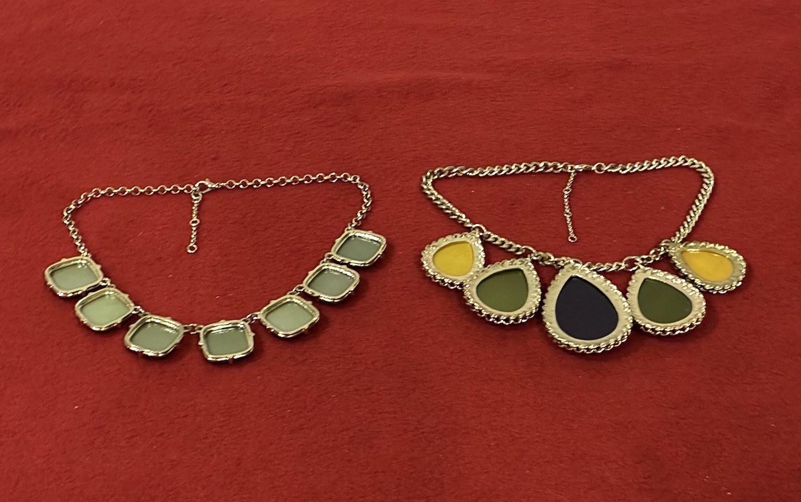 2 NECKLACES 1 Gold Green Plum Colored Teardrop & 1 Green Squares & Gold Chain