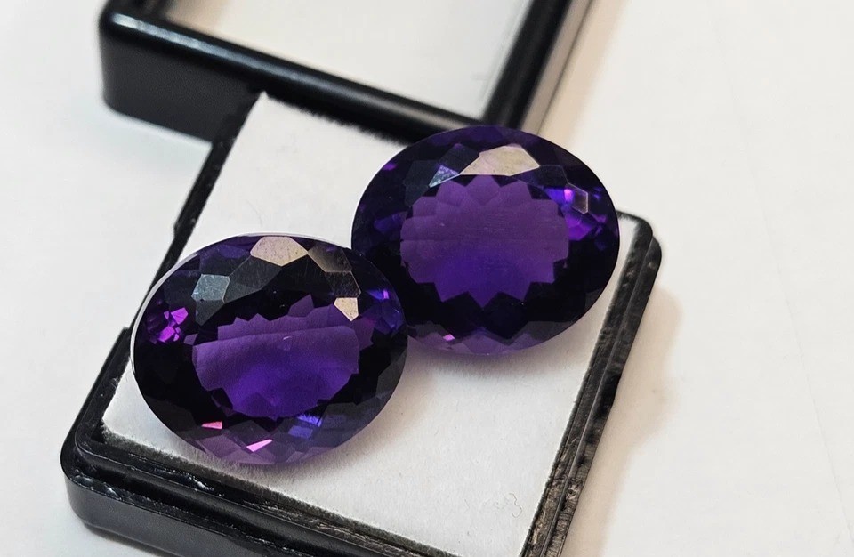 Oval Cut Pair Natural Amethyst 22-23 Ct Loose Gemstone For Making Earing