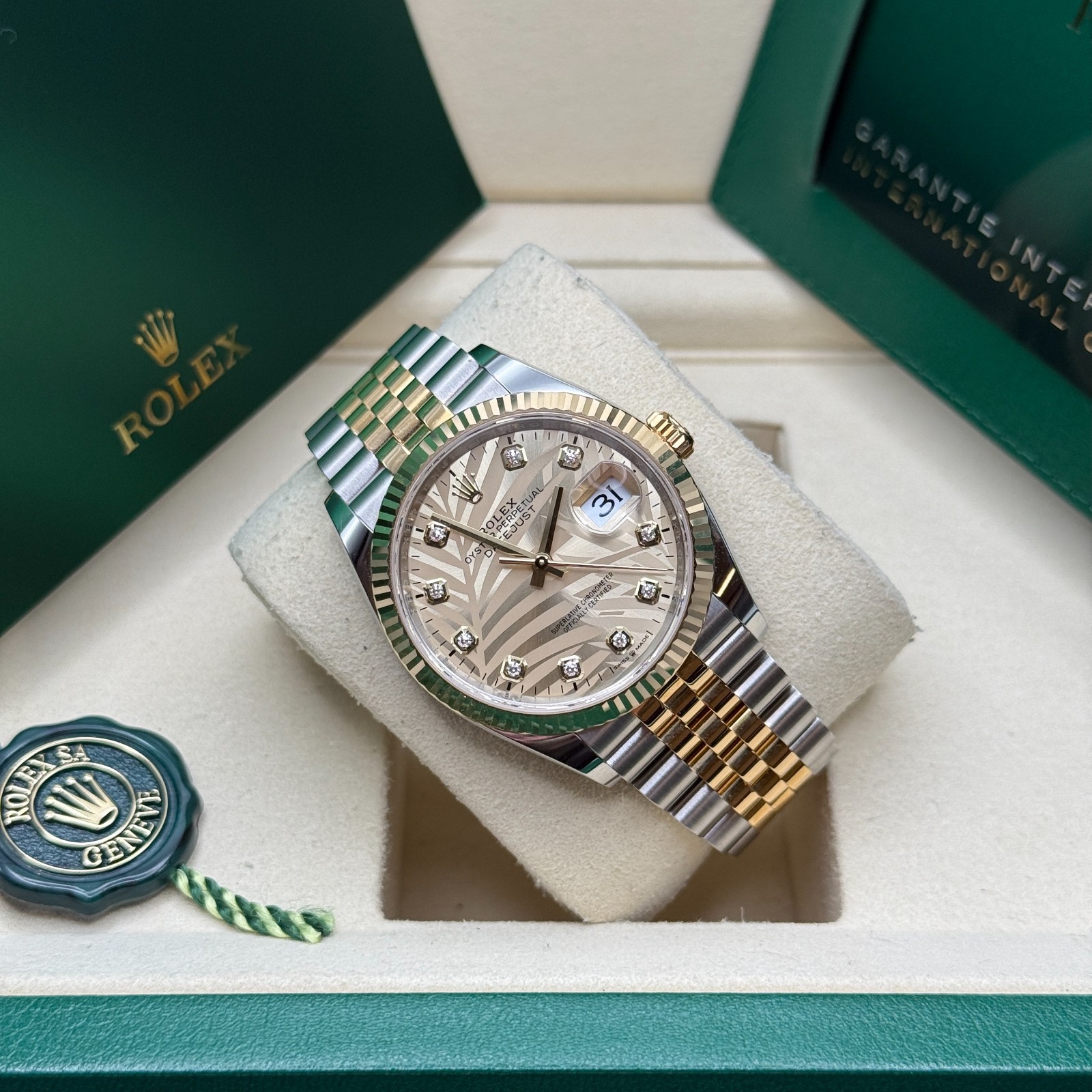 Rolex Datejust 36 Champagne Palm Diamond Two Tone Yellow Gold Fluted Jubilee