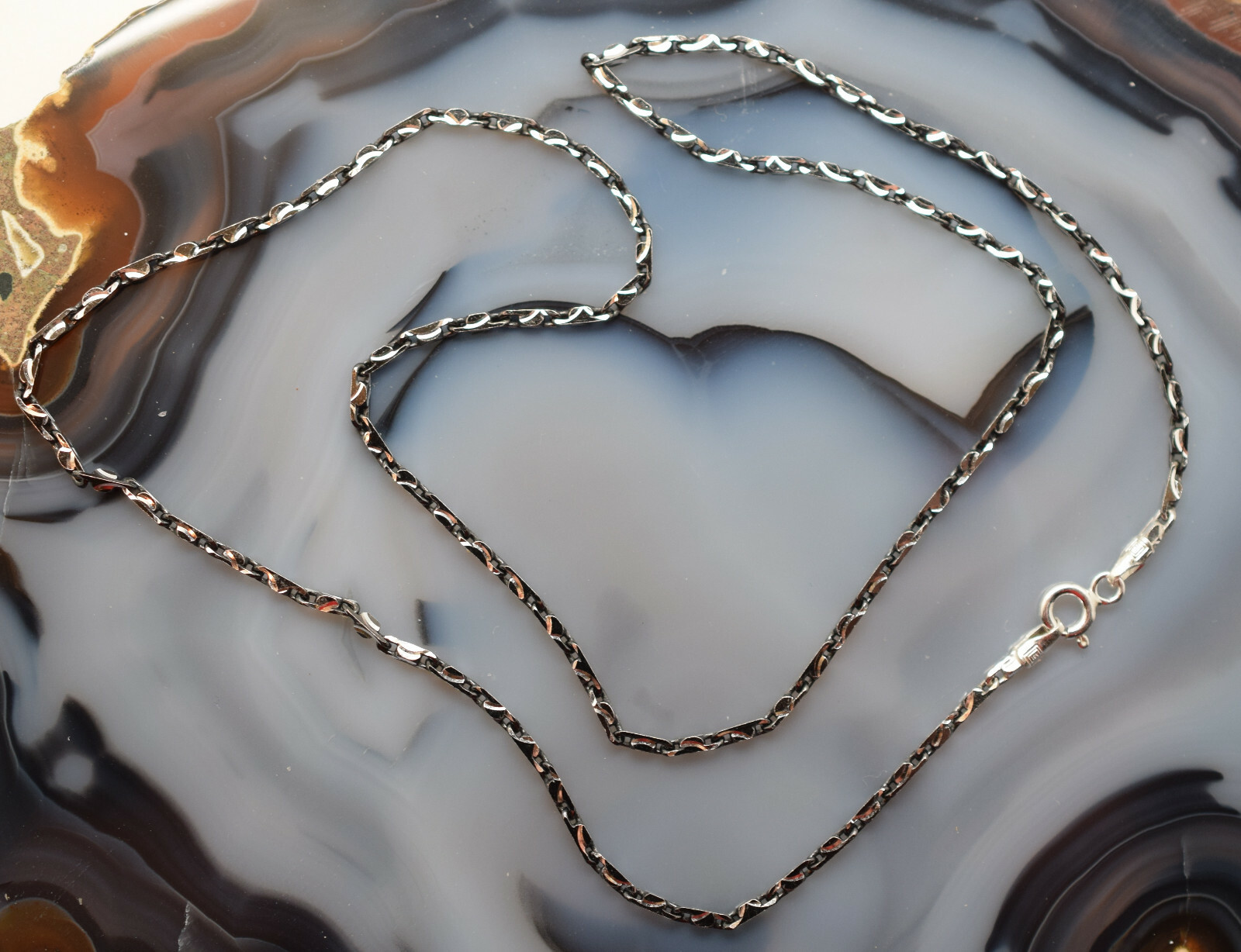 Ruthenium Diamond Cut Square Baht 1.8mm Chain 16″ and 18″
