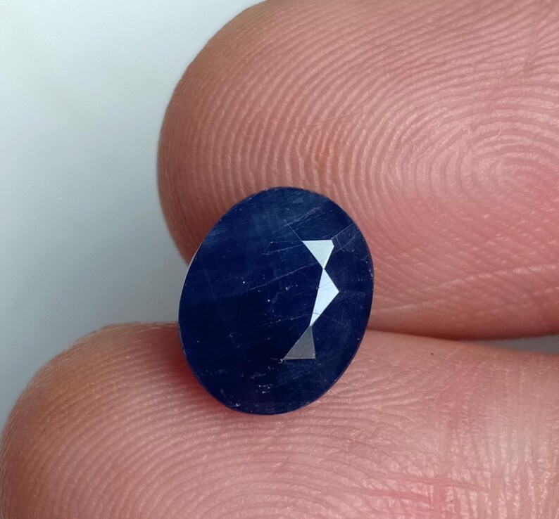 Corundum Sapphire Oval Shape Unheated Untreated Madagascar Stone 3.45 Ct