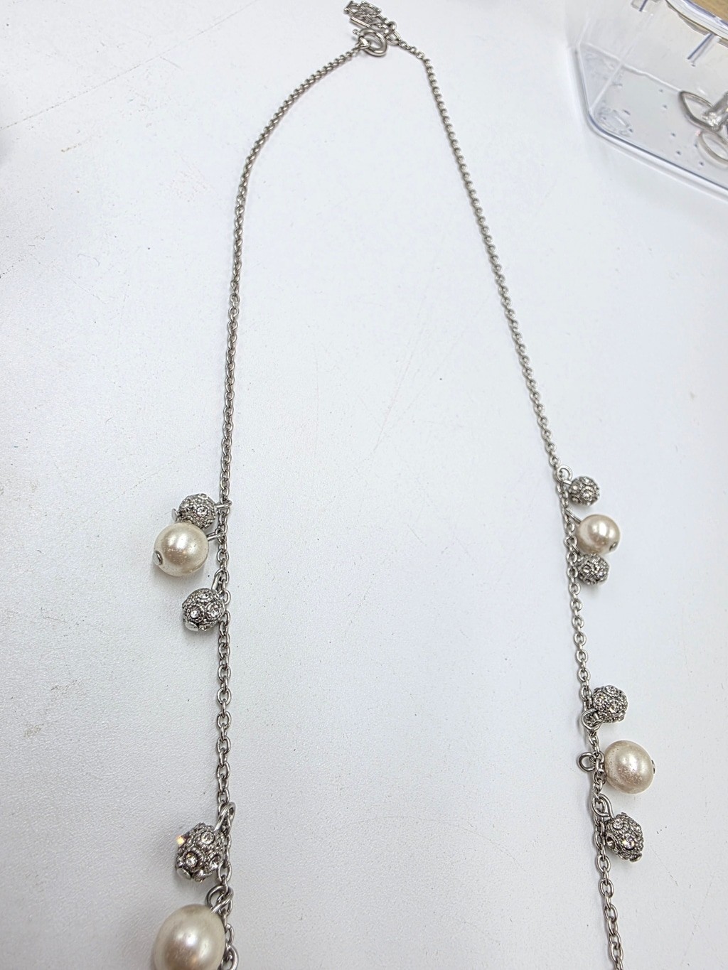 Ann Taylor Silver Tone Faux Pearl & Crystal Station Necklace 32″ Long