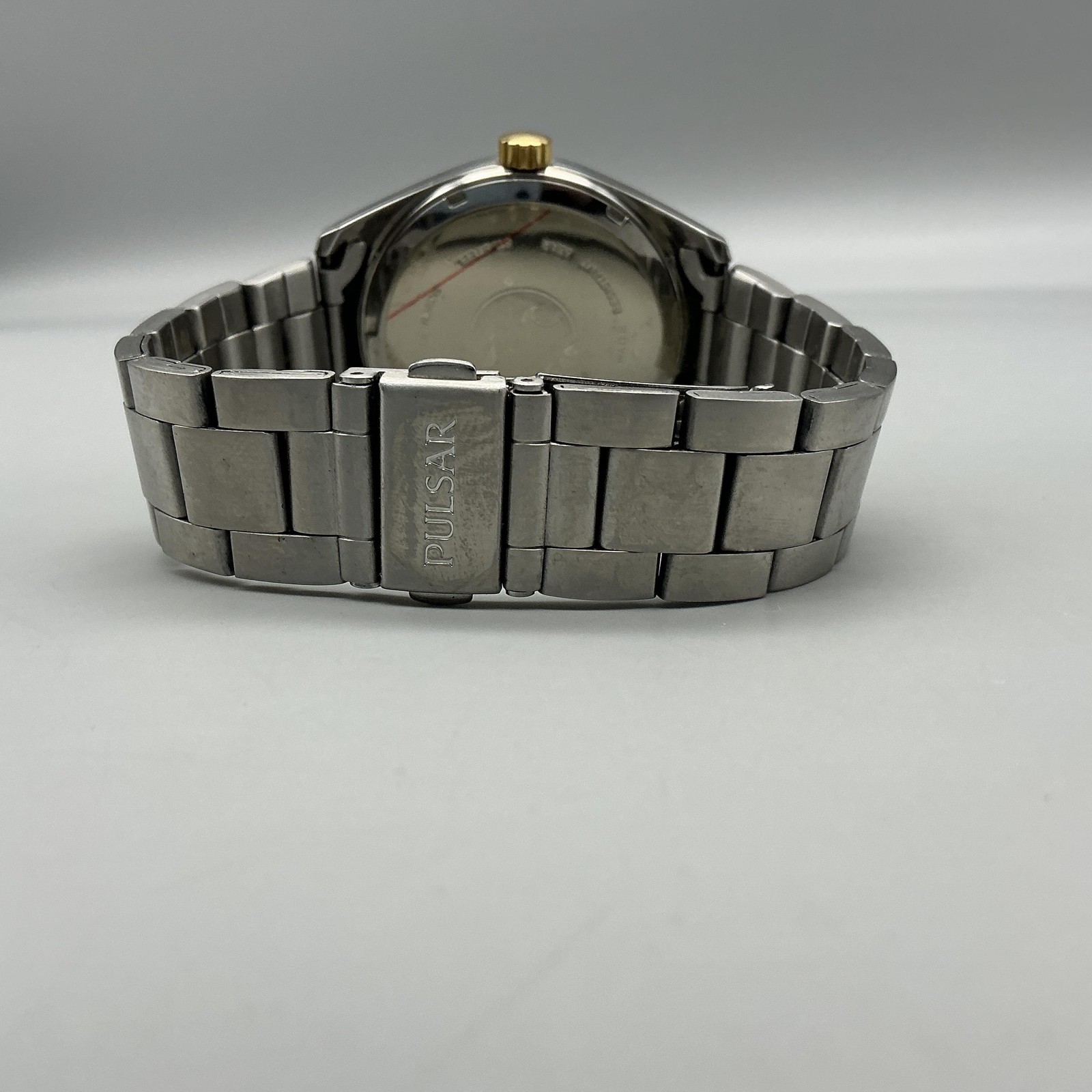 Pulsar PC32-X053 Mens Watch 40mm Two Tone Stainless Date 50M New Battery 7.5″