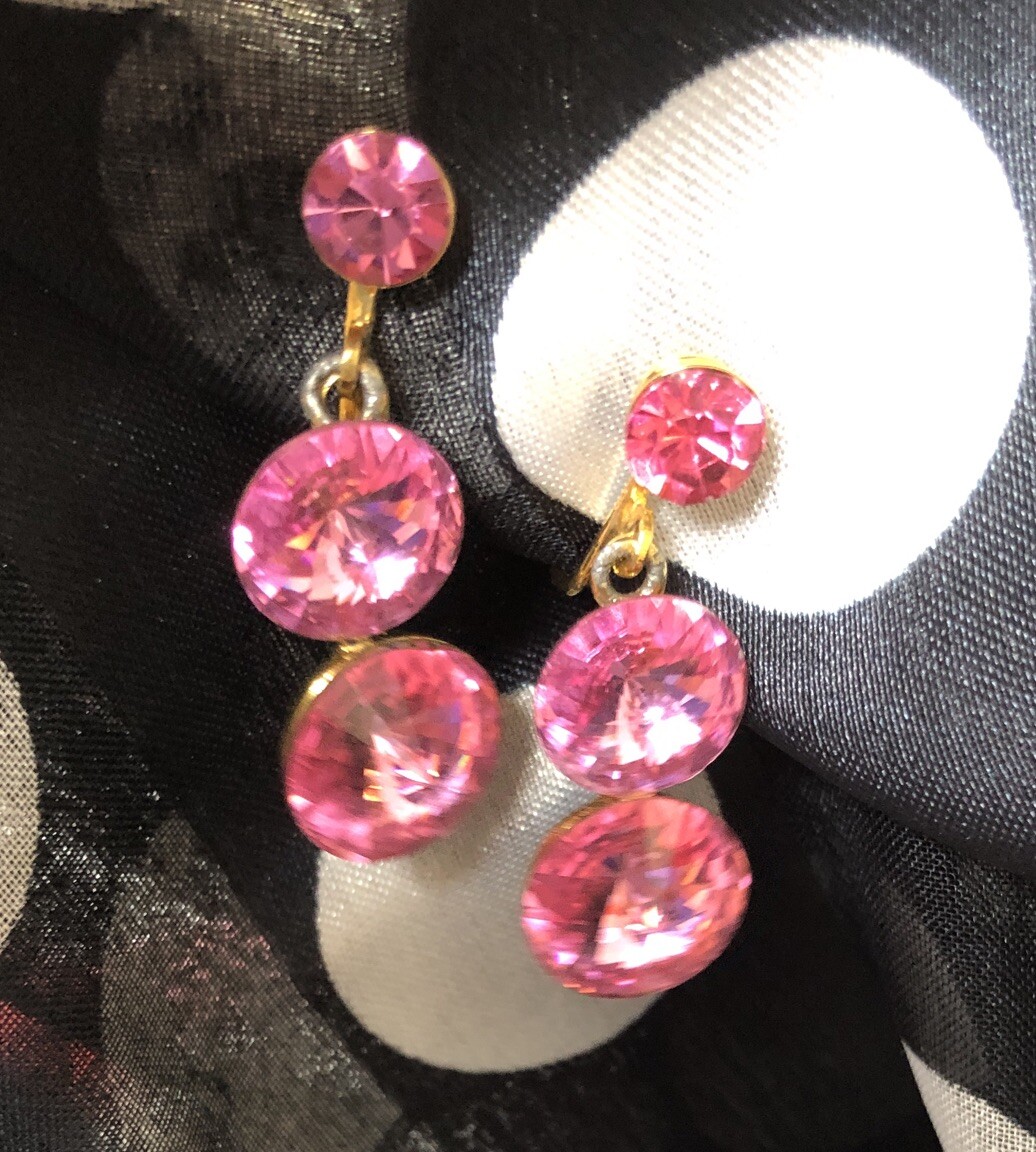 Extravagant Pink Vintage Jewelry Set