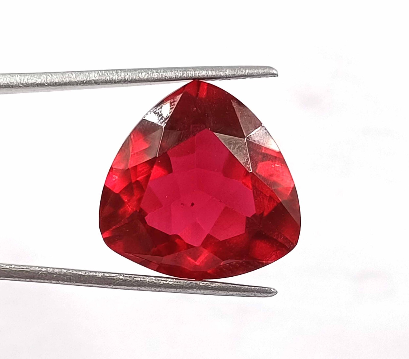 Real Red Ruby 28-29 Carat Certified Natural Trillion Cut Faceted Stone Gems DKG