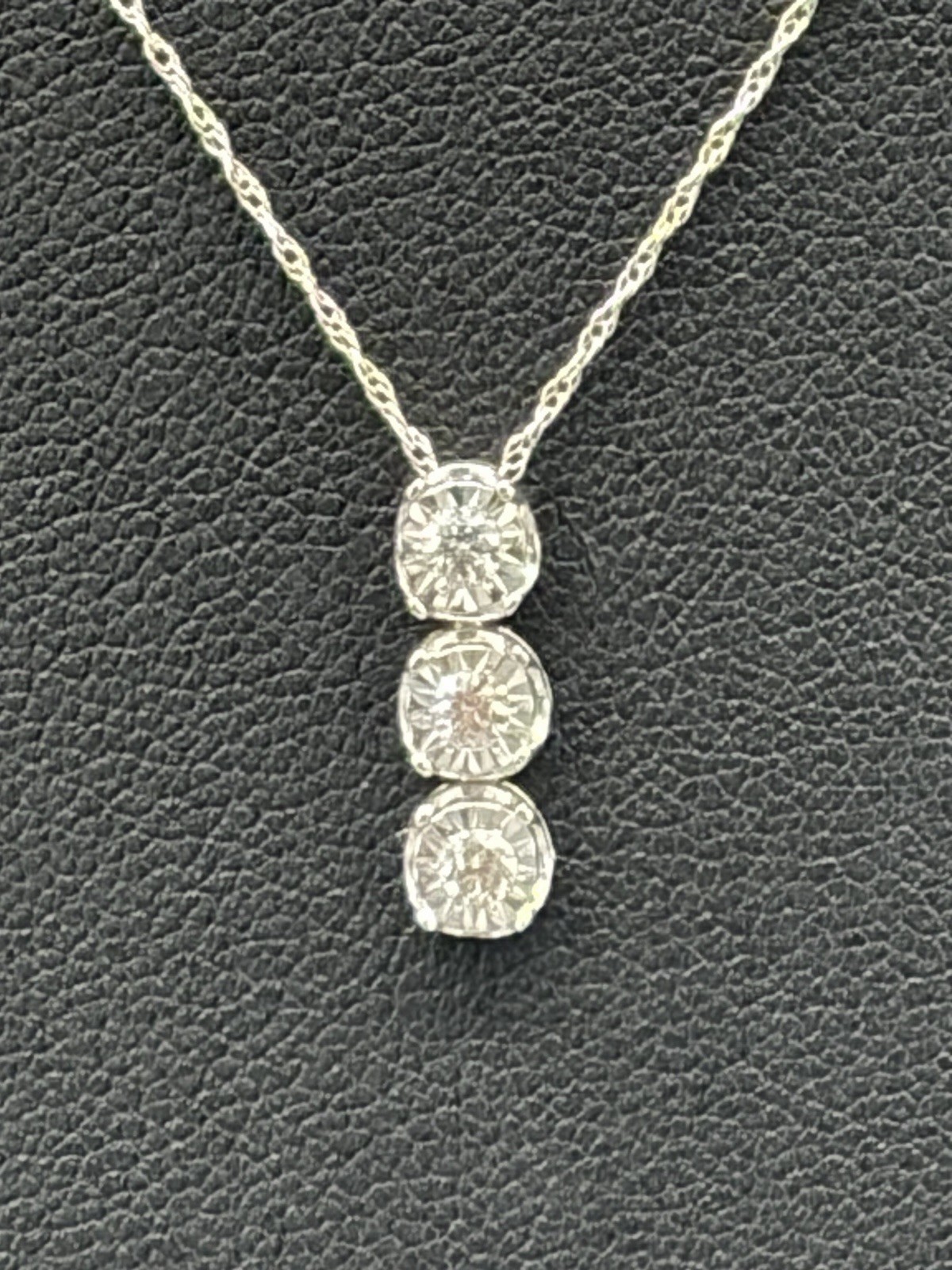 10K Gold 3-Stone Natural Diamond Pendant Necklace – 0.05 CT – Brand New