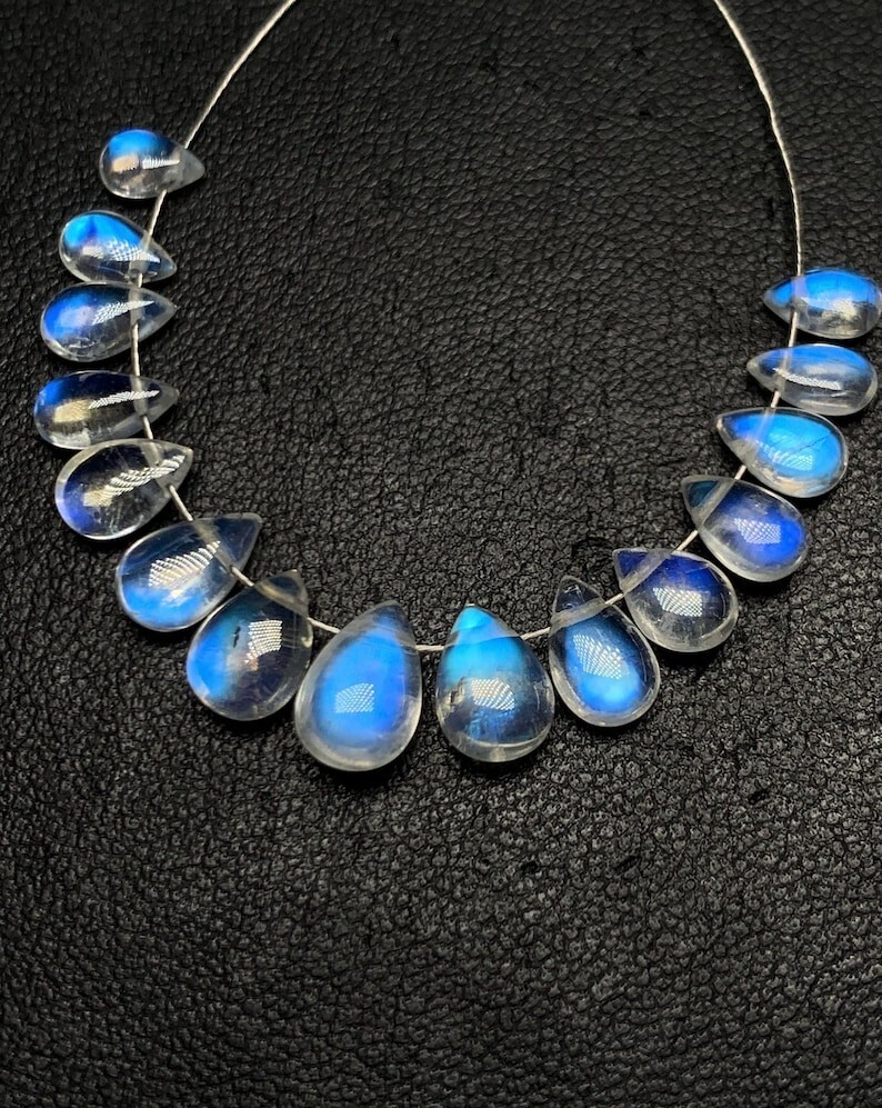 AAAAAA Rainbow Moonstone Gorgeous Blue Fire Briolettes,Pear size 4×6 to 6×9.50