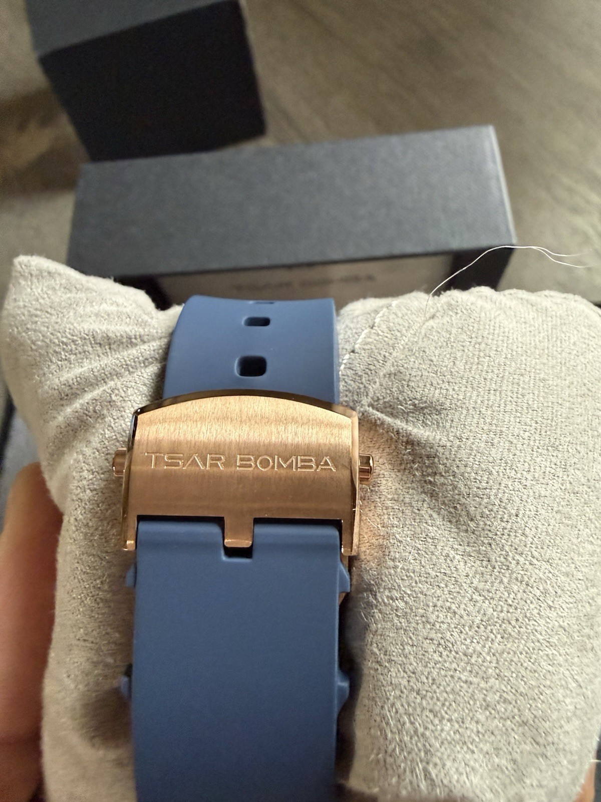 TSAR BOMBA Men’s Quartz Chronograph Date Blue Dial Rose Gold Tonneau w Box