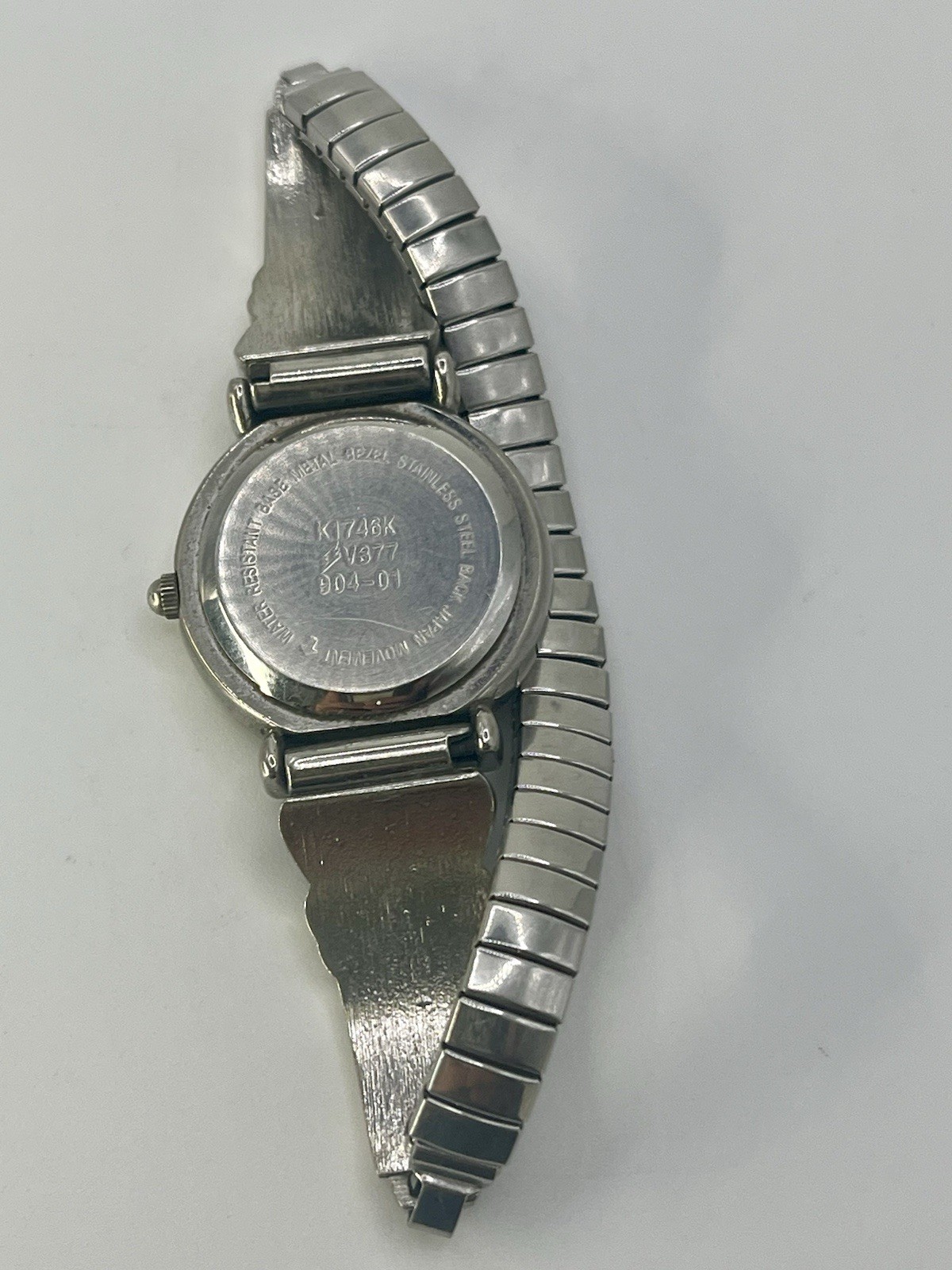 Vintage 90s Kathy Ireland Water Resistant Quartz Wrist Watch V377 NO CRYSTAL
