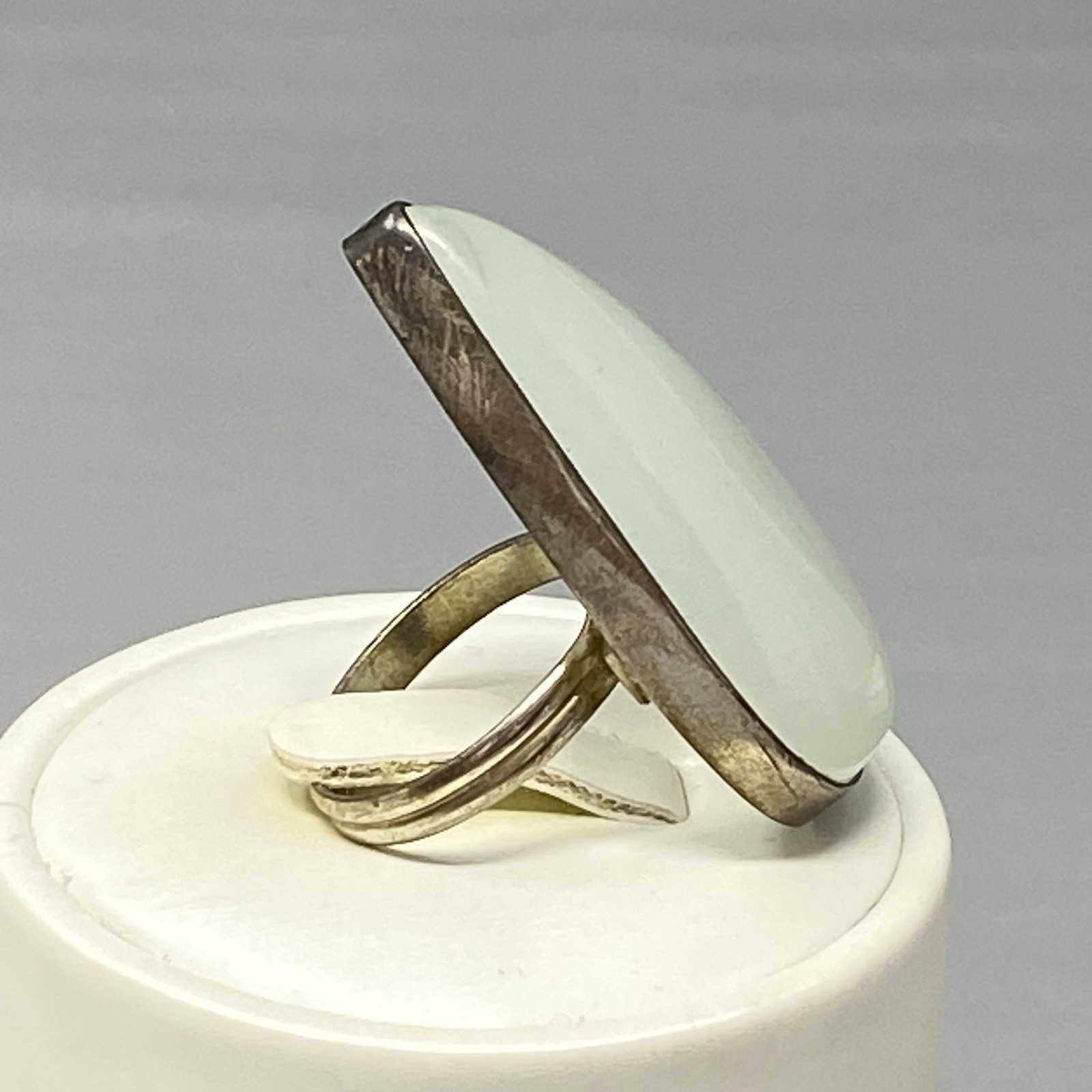 Creamy White Stone Ring Large Teardrop Chunky Retro Bohemian Marked 925 Size 8