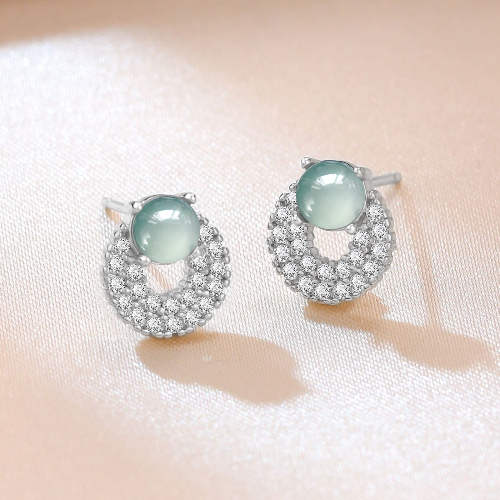 Natural Jadeite Jade Crystal Stud Earrings Gemstone 18K White Gold Plated