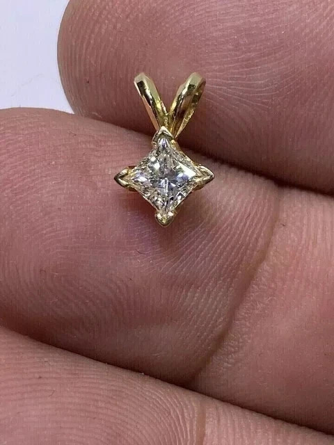 Women’s Pendant 1Ct Princess Cut Real Moissanite 14K Yellow Gold Plated