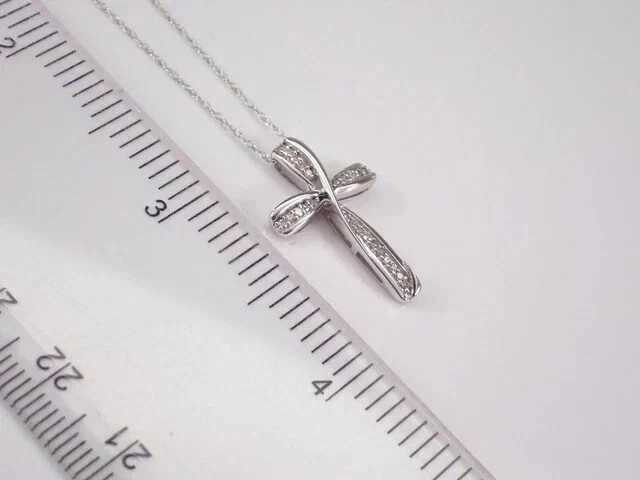 1 Ct Round Cut Lab-Created Diamond Women’s Cross Pendant 14K White Gold Plated