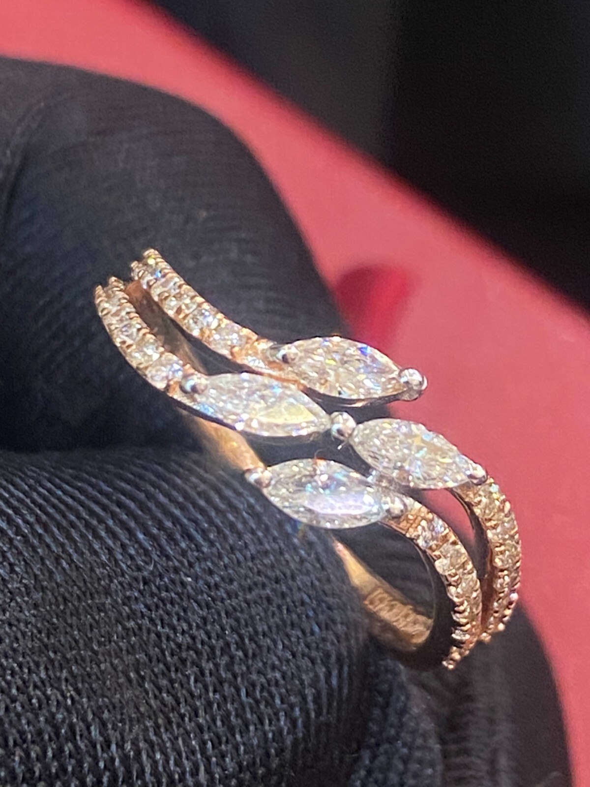 Stunning 0.70 Cts Marquise Round Shape Diamonds Engagement Ring In 585 14K Gold