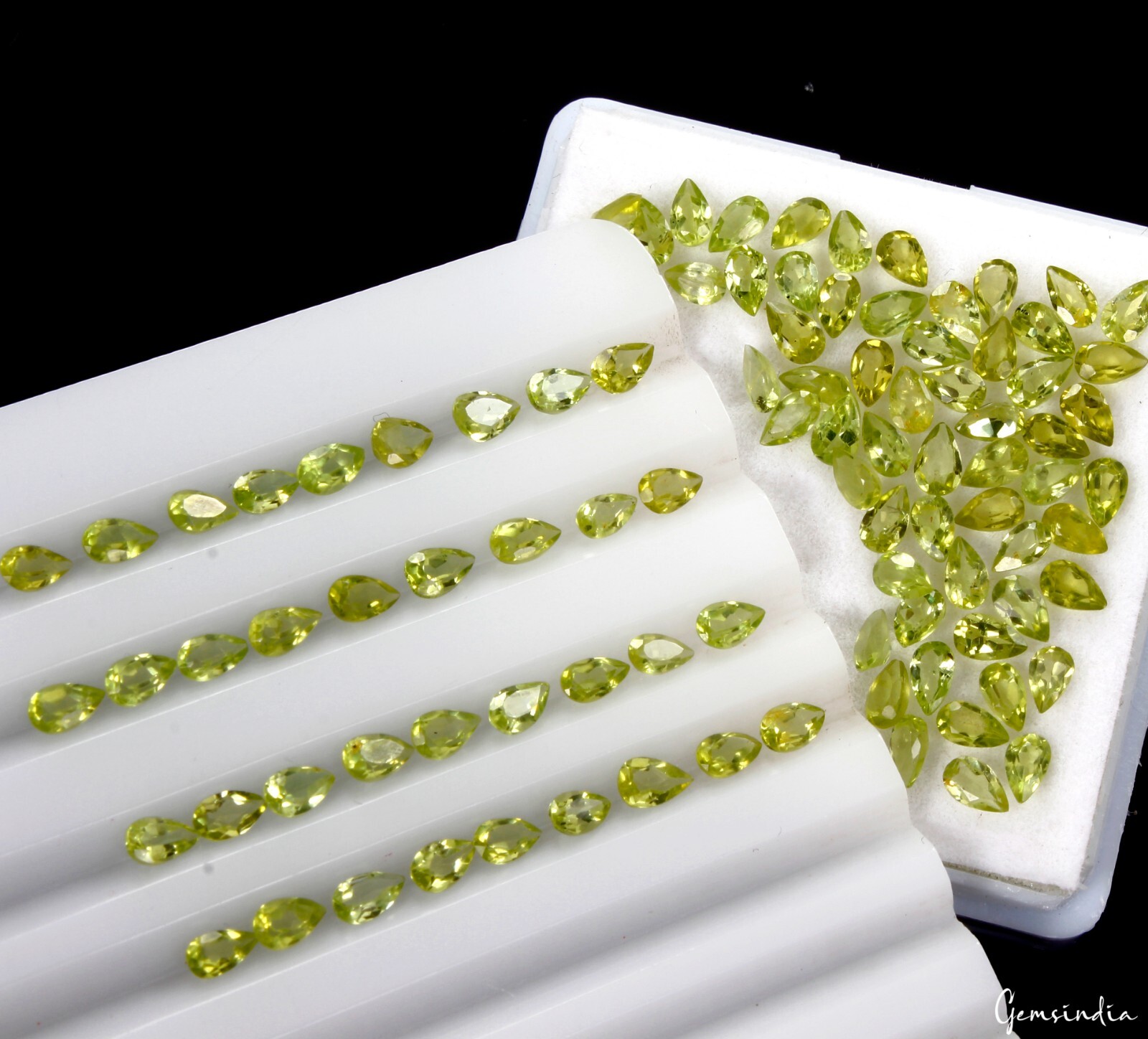 Pear Natural Unheated Top Rich Green Peridot 94 Pcs 19.80 Ct 5x3mm Lot Gemstones