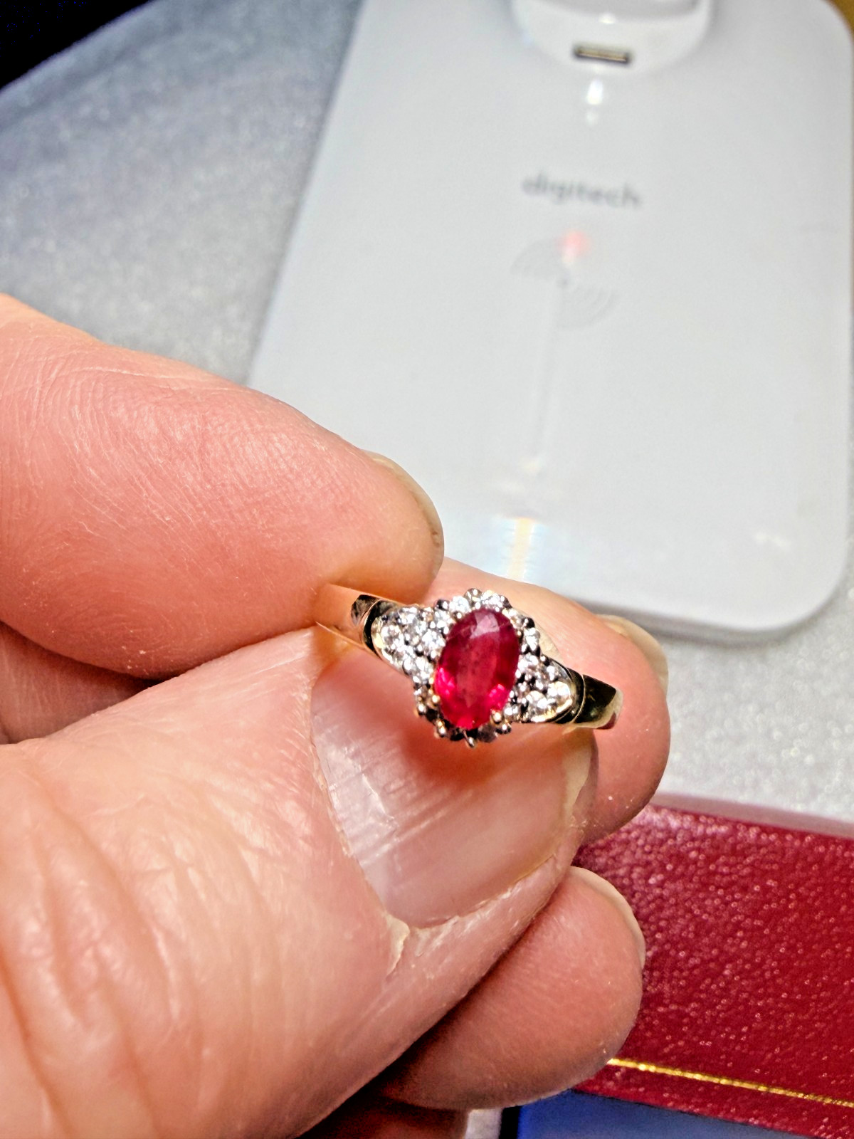 Stunning 9ct Yellow Gold & Ruby Ring – CZ’s – English – London