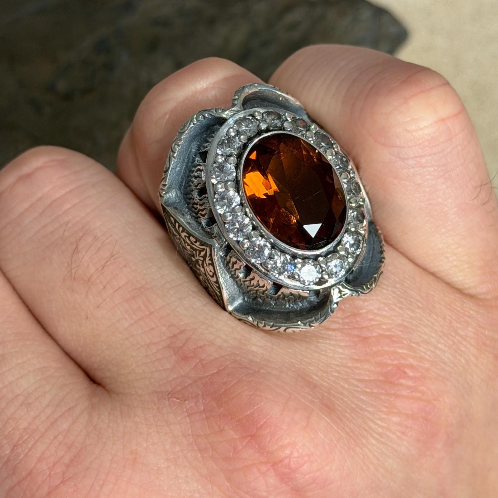 925 Men Handmade Zultanite Alexandrite Gemstone Hand-Engraved Turkish Ring