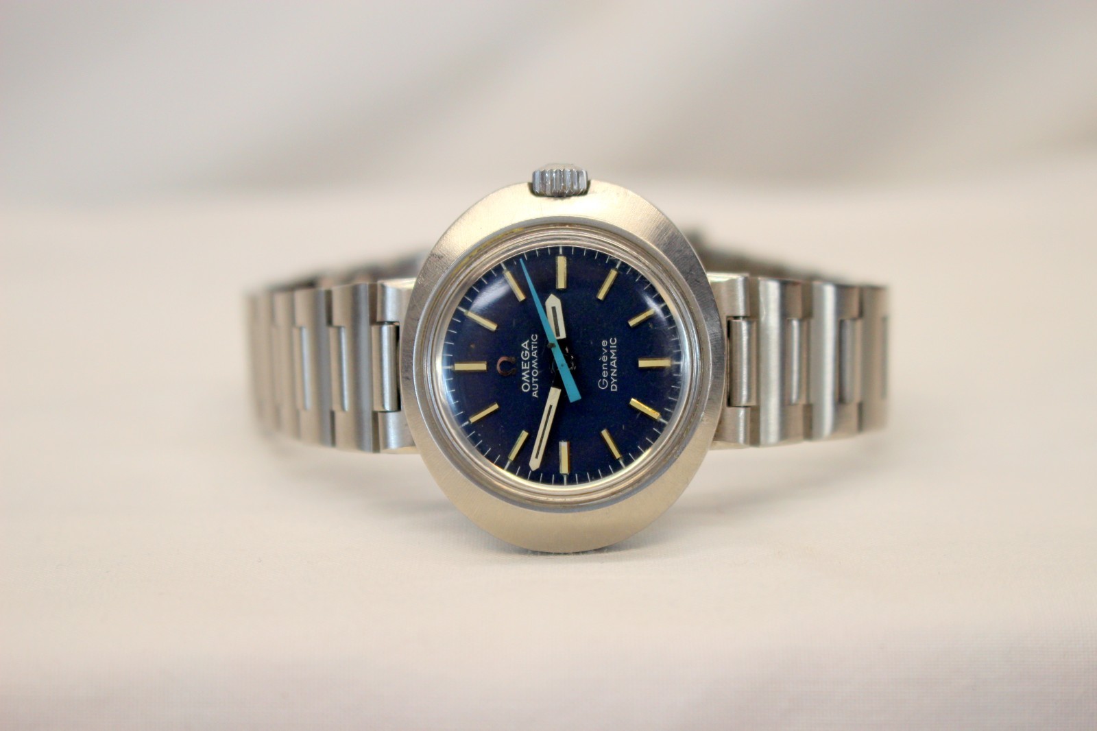 Ladies OMEGA GENEVE DYNAMIC Automatic Watch BLUE DIAL Signed Bracelet RUNNING!