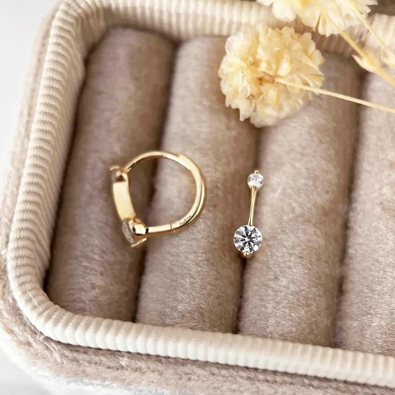 1.00Ct Round Cut Moissanite Women’s Huggie Hoop Earrings 14K Yellow Gold Plated