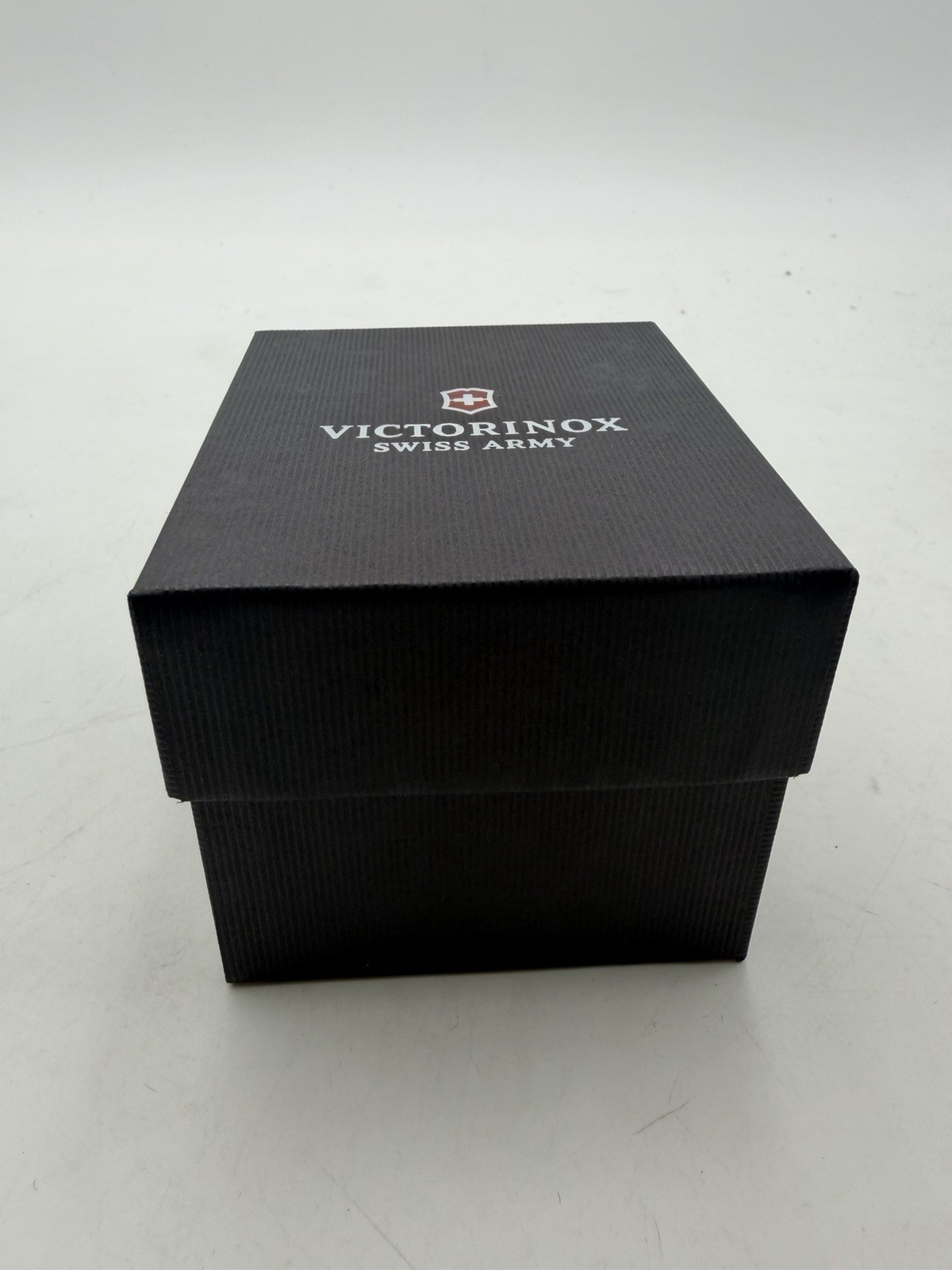 Victorinox Swiss Army Watch – Empty Original Packaging Black Case Storage Box