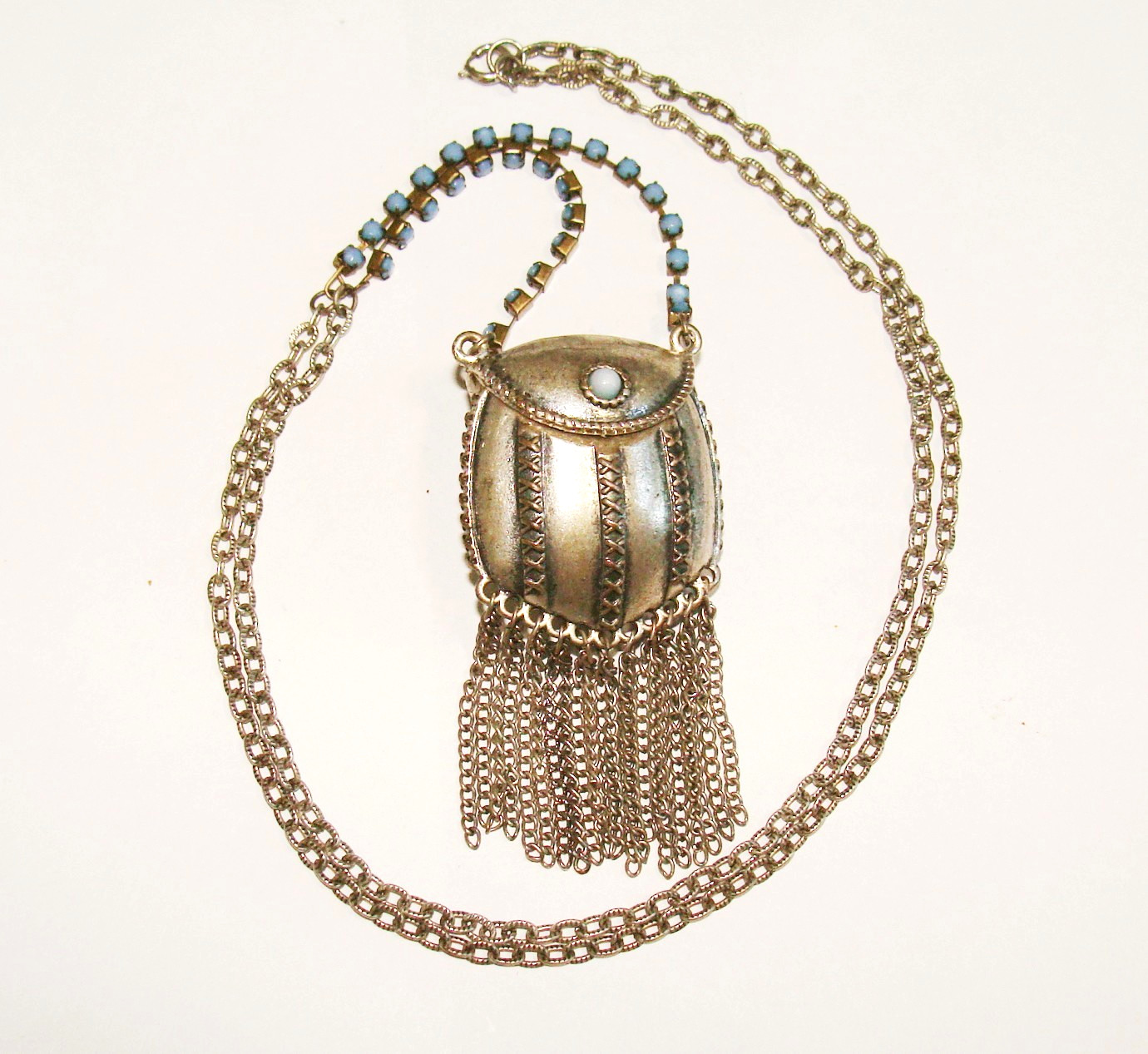 VTG Ethnic Silvertone Blue Bead Compartment Pill Poison Purse Like Necklace 31″