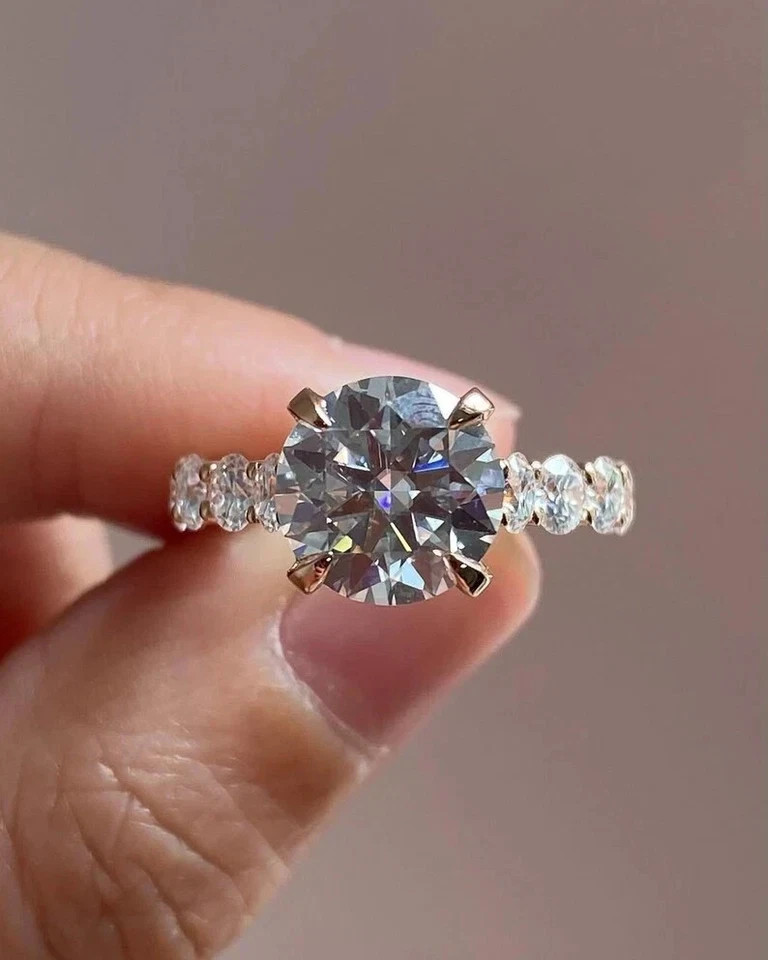 5Ct Round EF/VS1 Lab Grown Diamond Hidden Halo Wedding Ring 14k Yellow Gold IGI