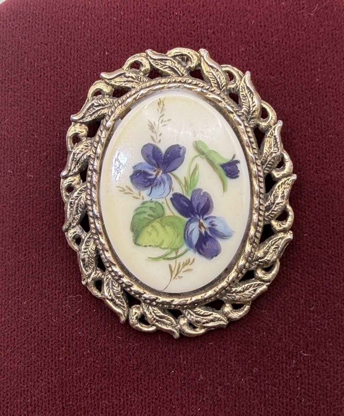 Vintage Porcelain Violets Flowers Brooch Pin Pendant Gold Tone Oval Hand Painted