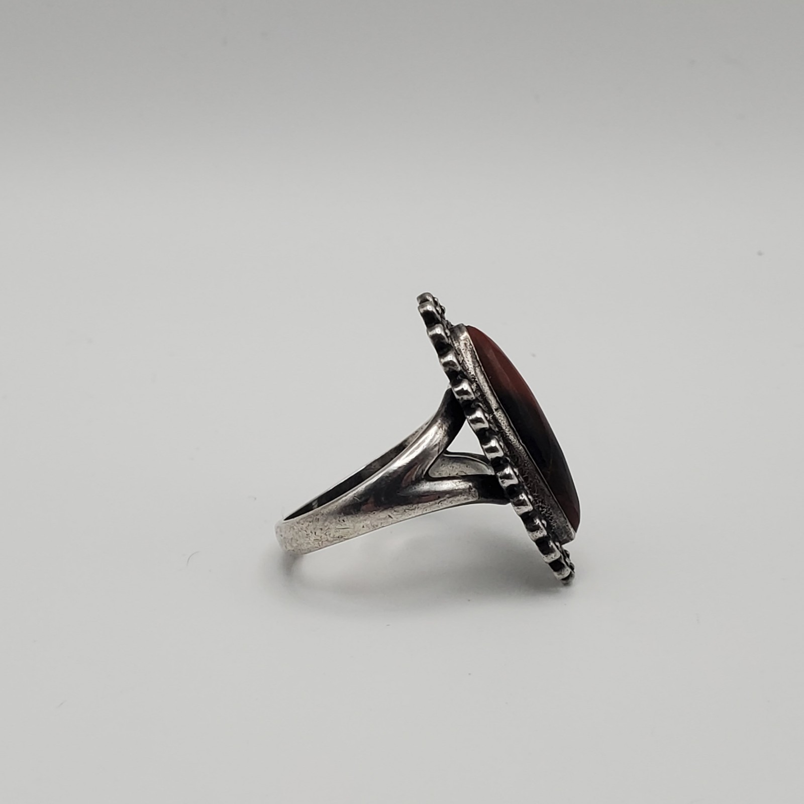 Southwestern Sterling Silver Red Jasper Cabochon Ring Size 5.5 Weighs 5.59g