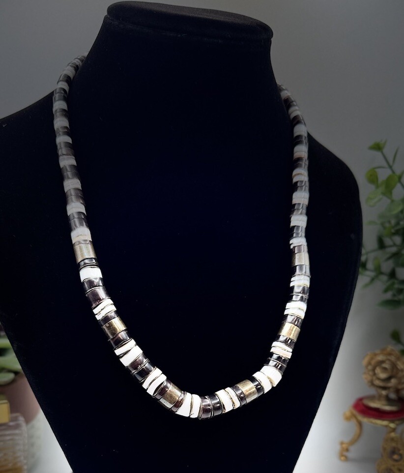 Shell Necklace-18” White, Brown & Black Beads Barrel Closure Boho