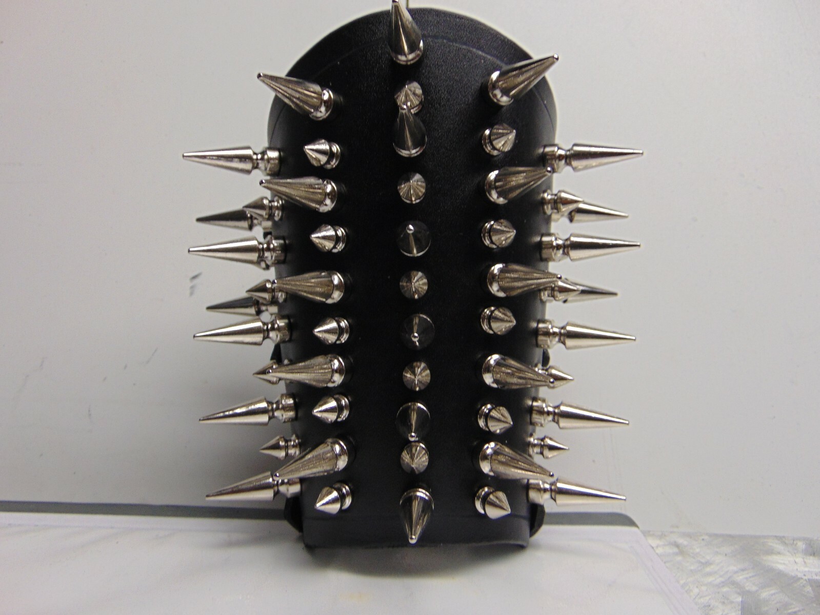 LEATHER MIXED SPIKED SINGLE GAUNTLET …DEATH GRIND (MDLG0003) …DYING FETUS
