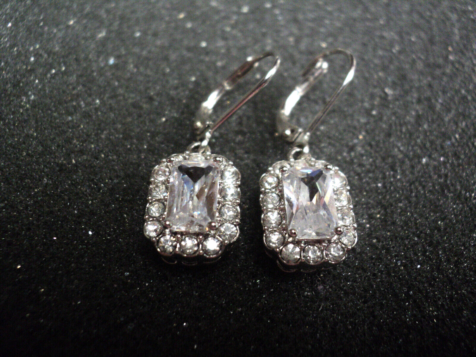 Emerald Cut Clear Earrings Pierced Lever Back 1/2″ L x 3/8″ W Silver-Toned Drop
