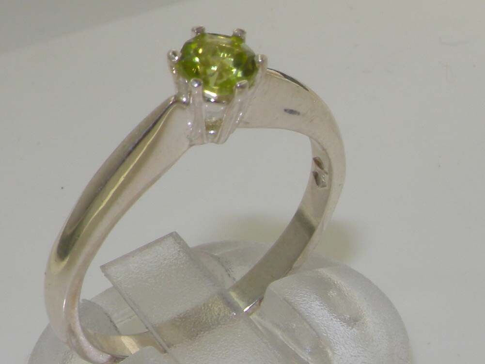925 Sterling Silver Natural Peridot Womens Solitaire Ring – Sizes 4 to 12