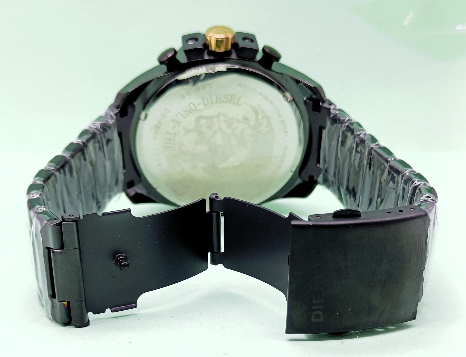 Awesome Diesel 10 Bar “ONLY THE BRAVE” Chronograph Quartz Men’s Wrist Watch