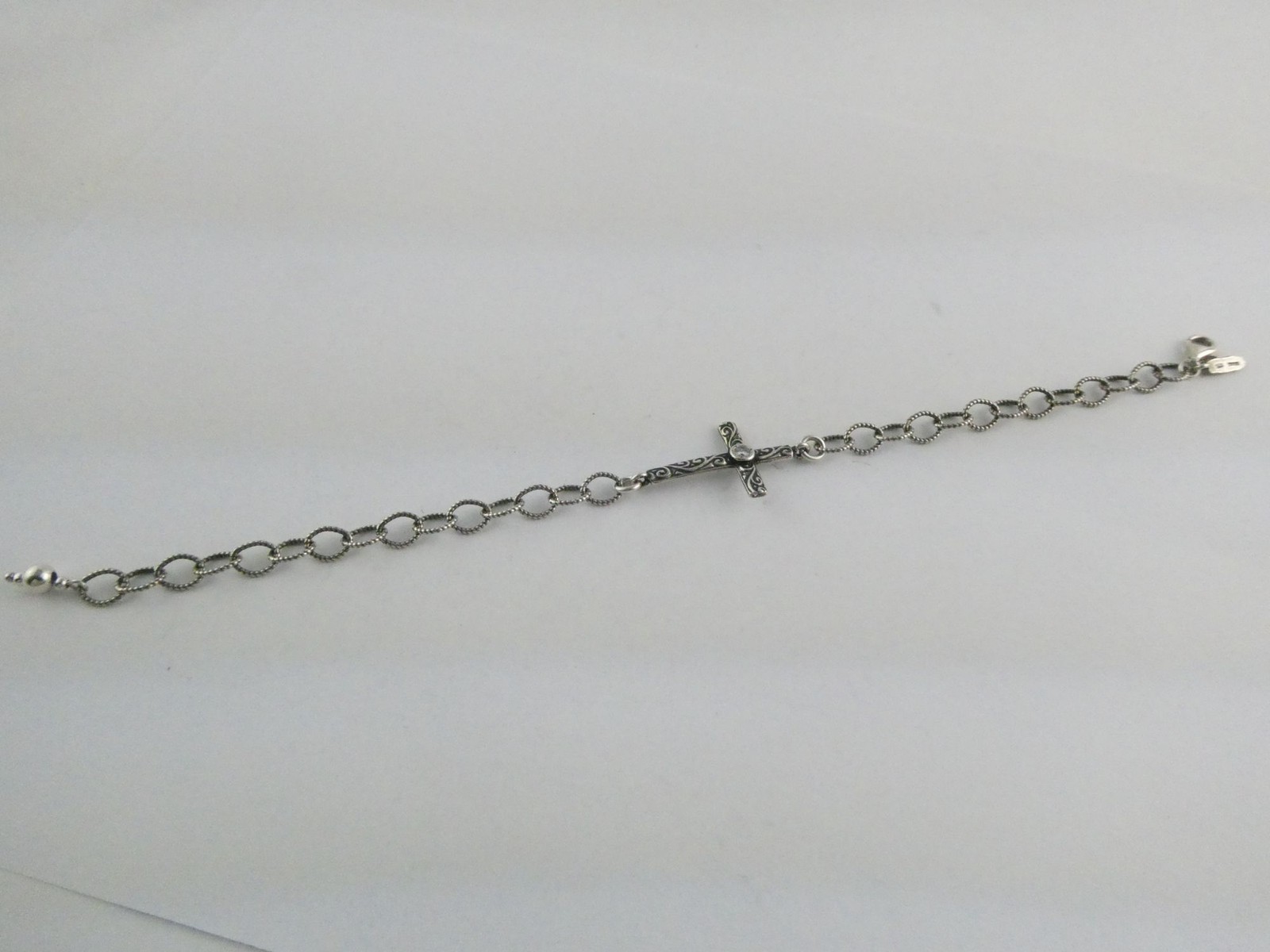 Opulenza Israel Sterling Silver Cross Bracelet 925 8 Inch Length 8.5g Weight