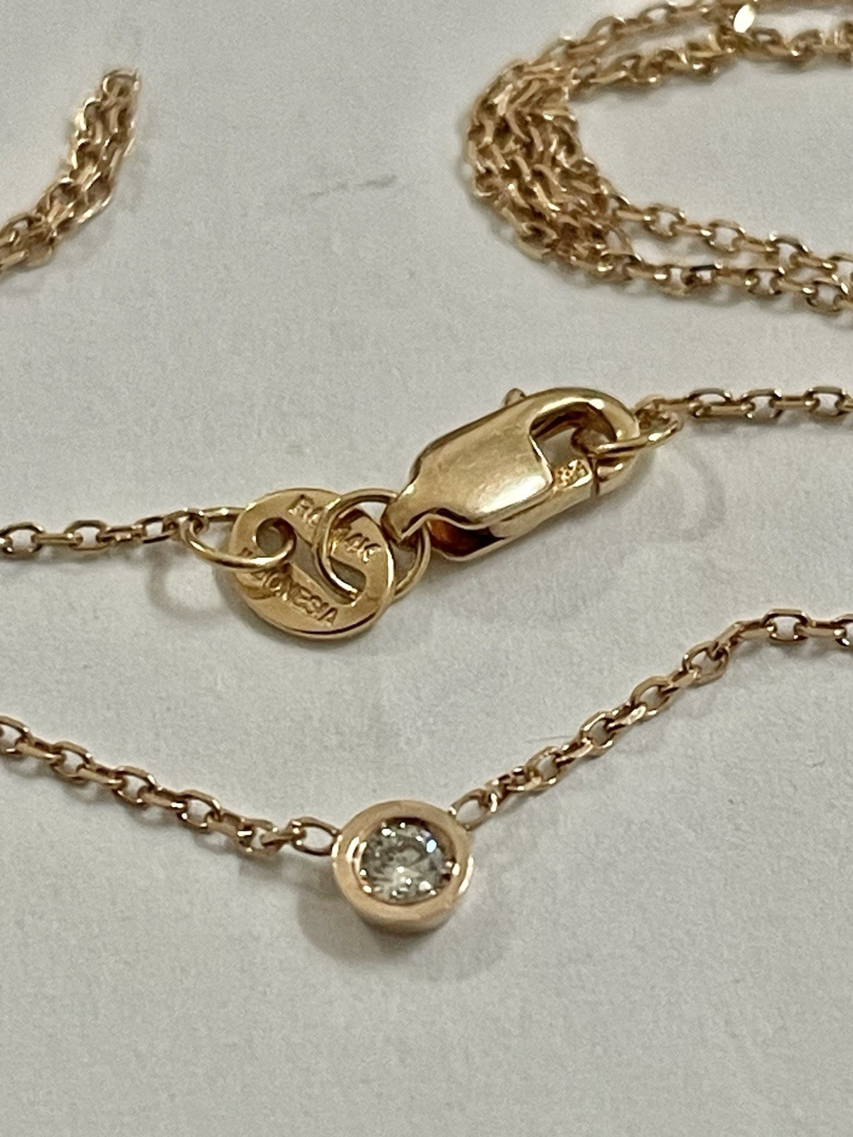 DIAMOND SOLITAIRE BEZEL SET NECKLACE 14K ROSE GOLD 0.03CT SI1 Clarity G COLOR